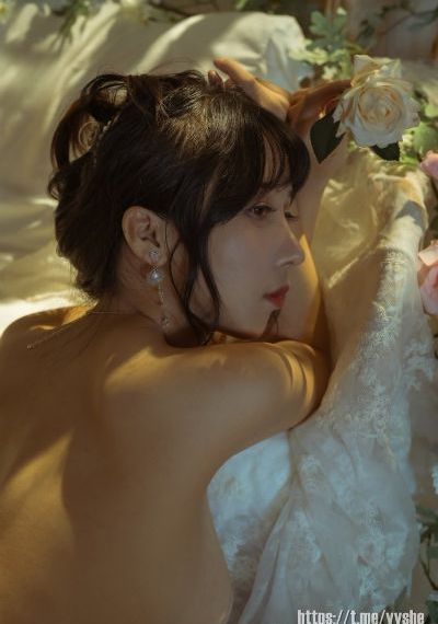 国产电影里面有个红衣女鬼_4K迅雷电影在线