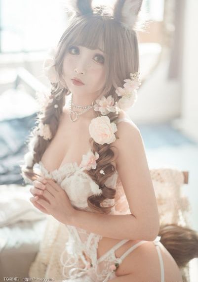 欧美小模特芭蕾服视频_蓝光免费观看视频